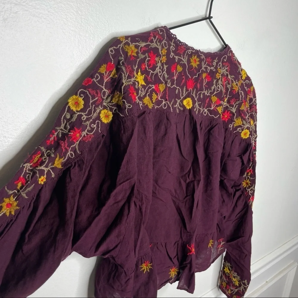Free People Ava Embroidered Floral Burgundy Peasant Crop Long Sleeve Blouse S - Picture 8 of 13